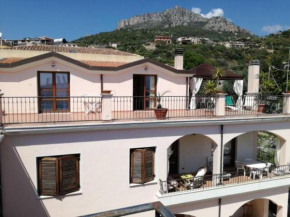 attico panoramico sul mare